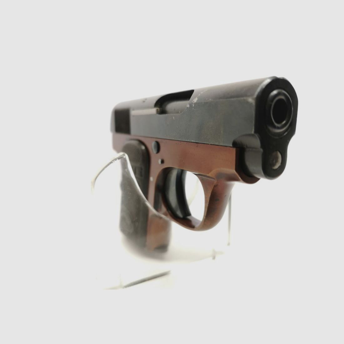 Unique Model 10