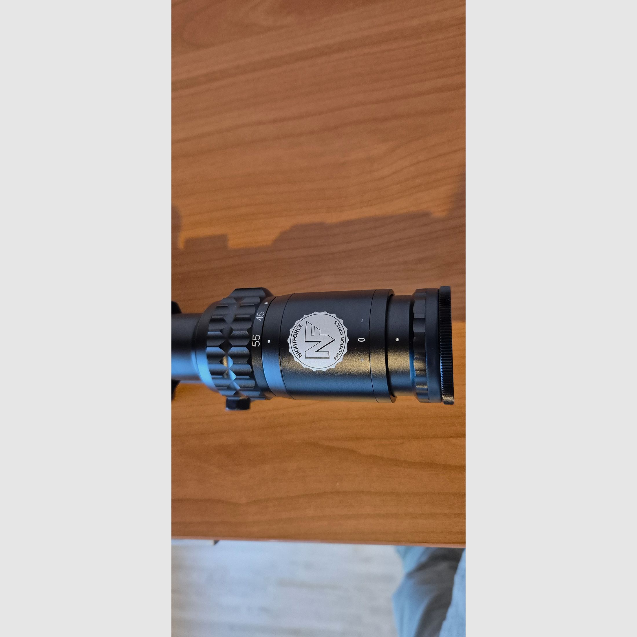 Nightforce 15-55x52 Compettion FCR-1 mit  Bussis Schiene P.E.P.R.7M und Feyachi RDS-36 Red Dot Visier 1x22mm 5 MOA Rot & Grün Rotpunktvisier