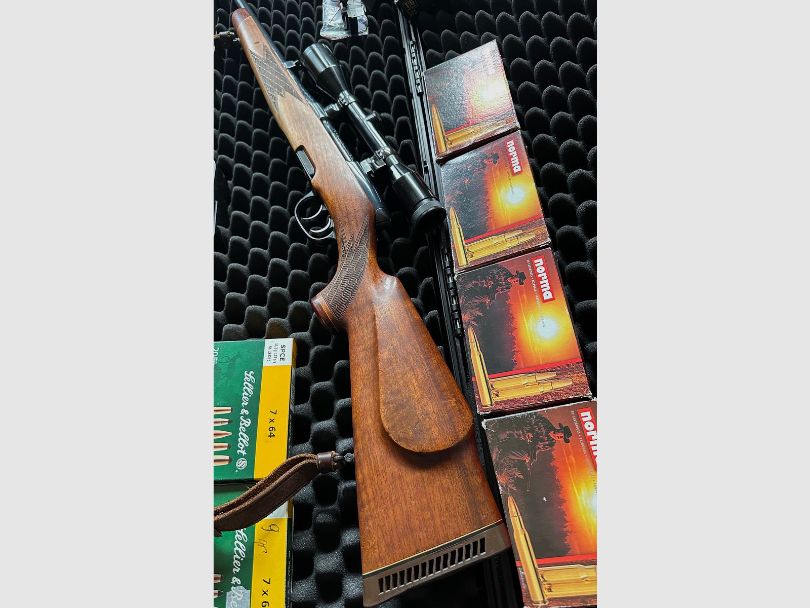 Steyr Mannlicher Model M – hunting rifle with German set trigger, including Zeiss scope, Docter sight & ammunition