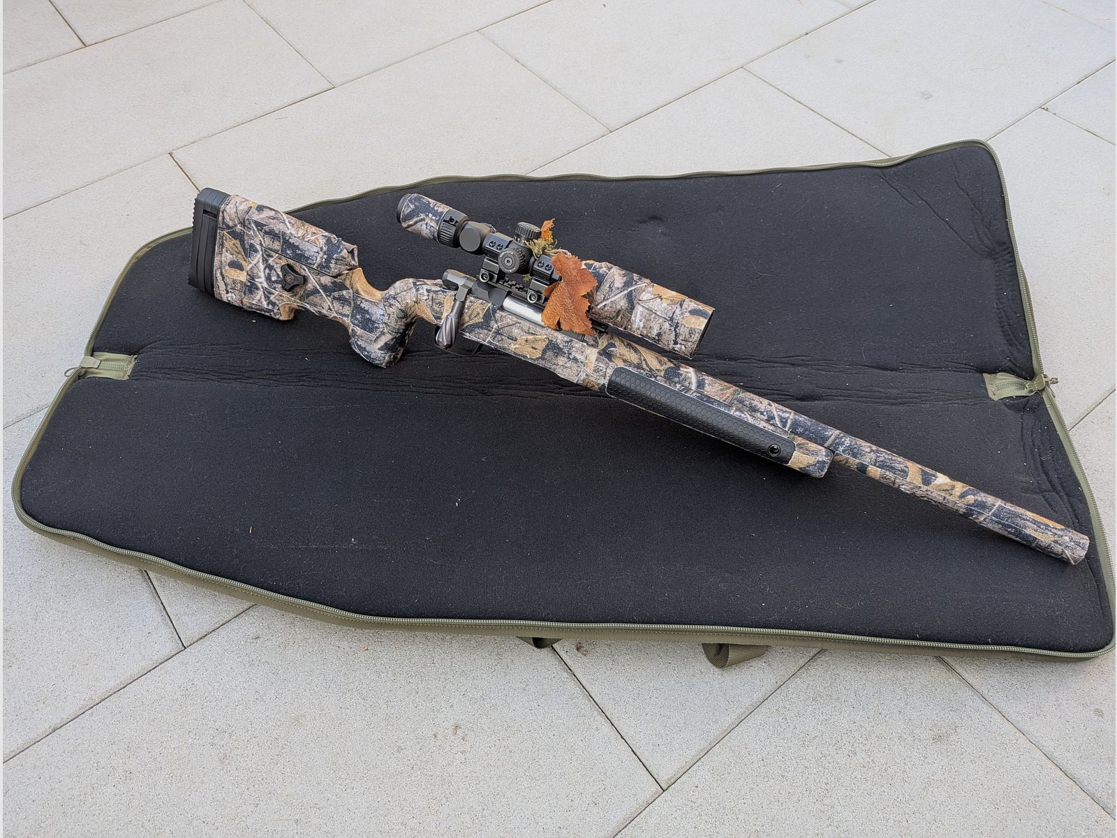 Maple Leaf Mlc 338