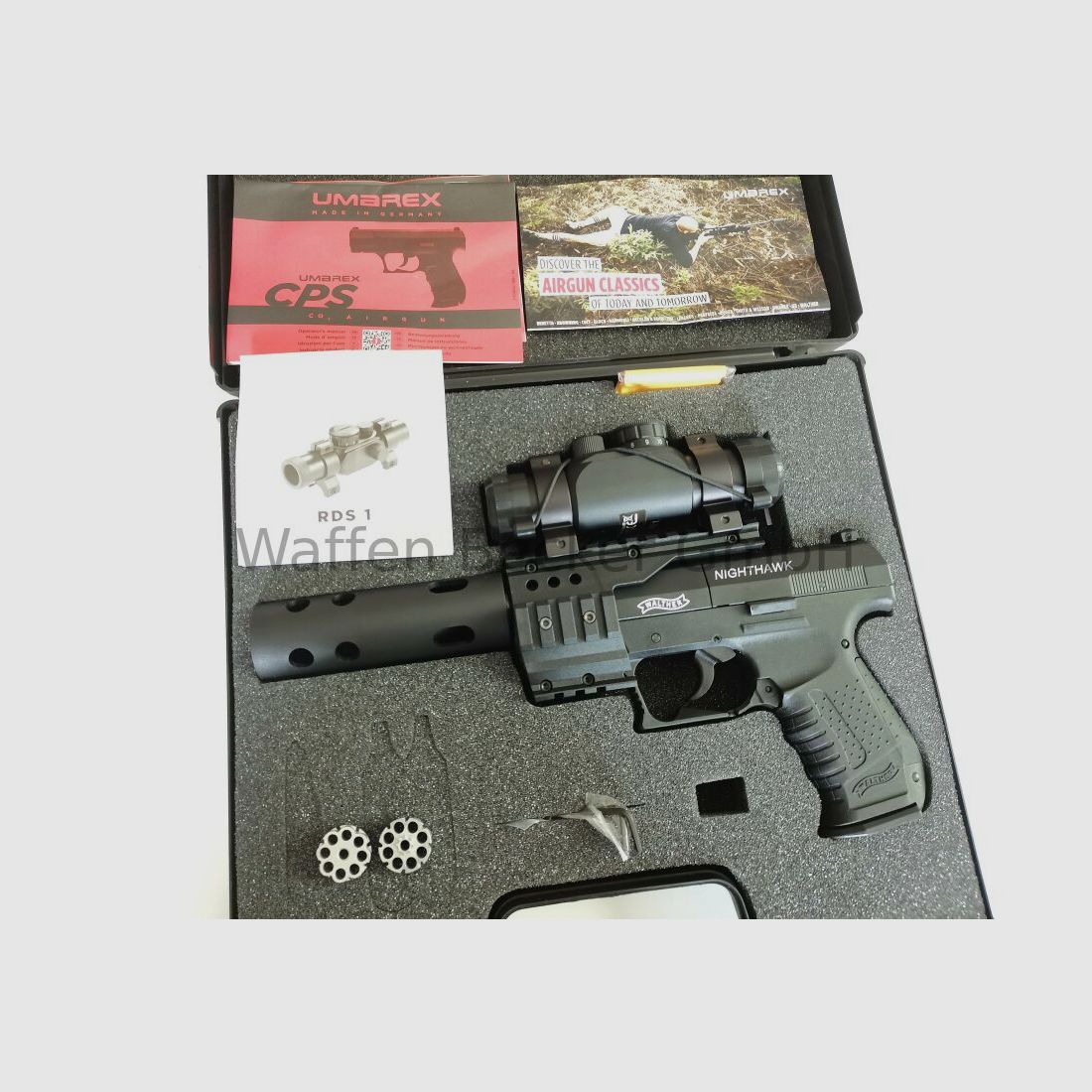 Walther Umarex Walther P99 Nighthawk 4.5mm with Red-Dot Optics CO2
