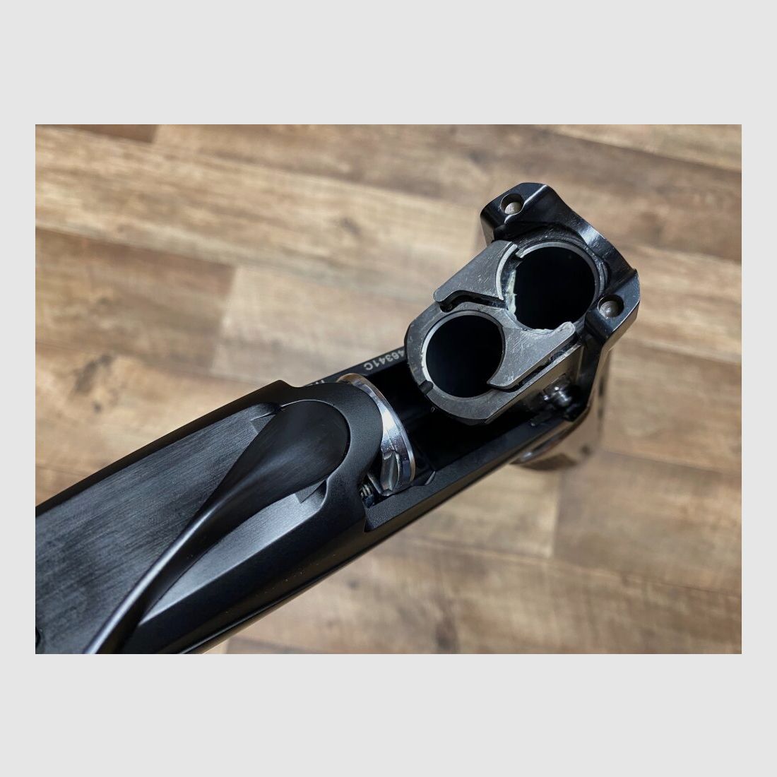 Benelli Benelli 828 U Zwart LL71cm 12/76