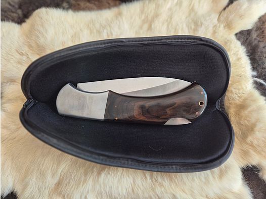 Mammut Xxl Taschenmesser mit Tasche