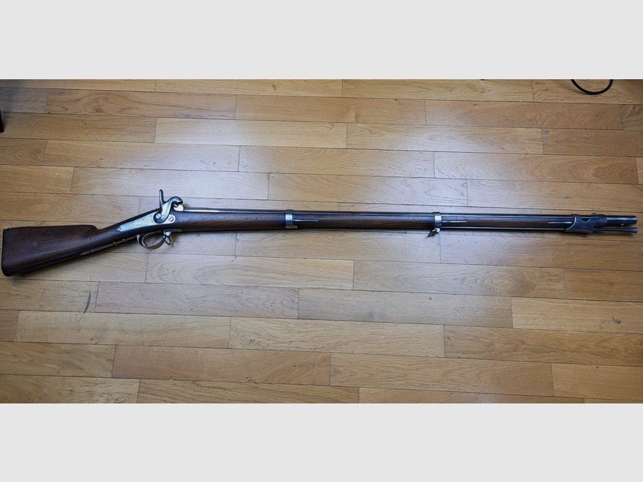 Wunderschönes Gewehr der Gardegrenadiere Modell 1854 – schöner Lauf – schöne Markierungen und Stempel – 1. Herstellungsjahr Saint-Étienne – eines der 7000 überlebenden nicht gekürzten (im Inventar von 1863!) – TBE +, Bild 2 von 28