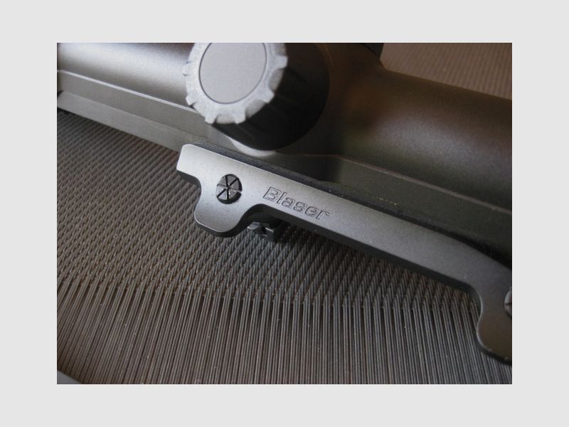 NUEVO "Hecho en Alemania" = TOP ZEISS V6 en 1,1-6x24 M con retícula-60! NO V8-Swarovski -Z6i-Z8i-LEICA-SAUER-MAUSER-Blaser-Schmidt&Bender-GPO etc.