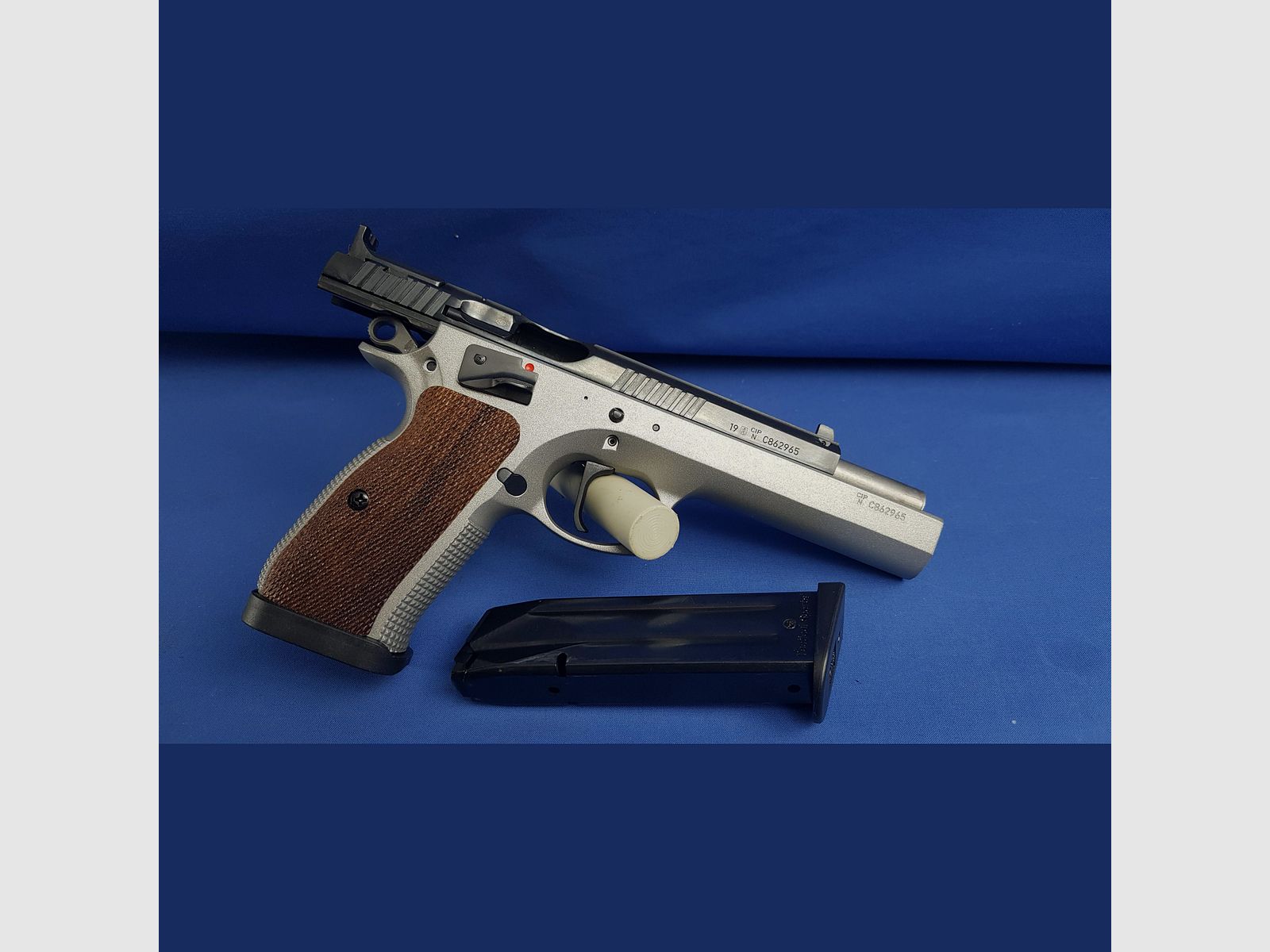 CZ75 Tactical Sport, Kal. 9×19, zdjęcie 4 z 8