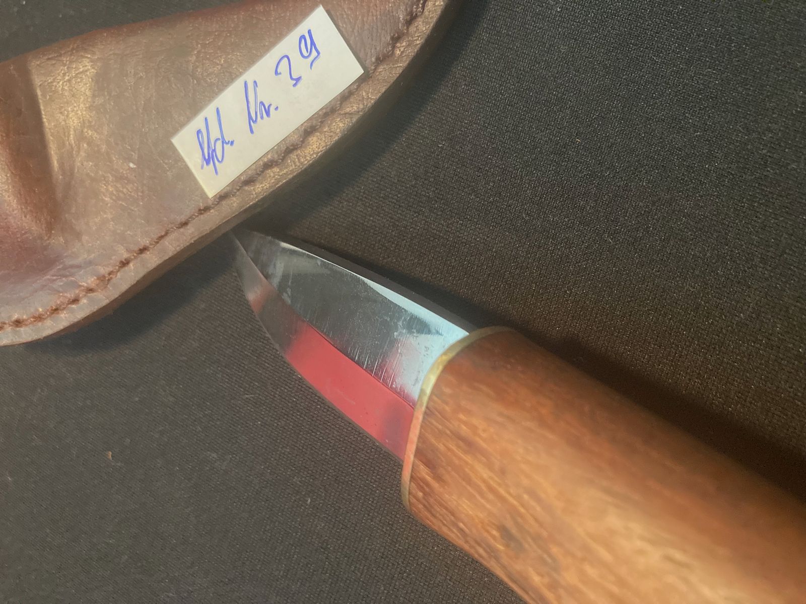 Skinner, Jagdmesser, Gürtelmesser, Messing, Lederscheide, Holzgriff, 39