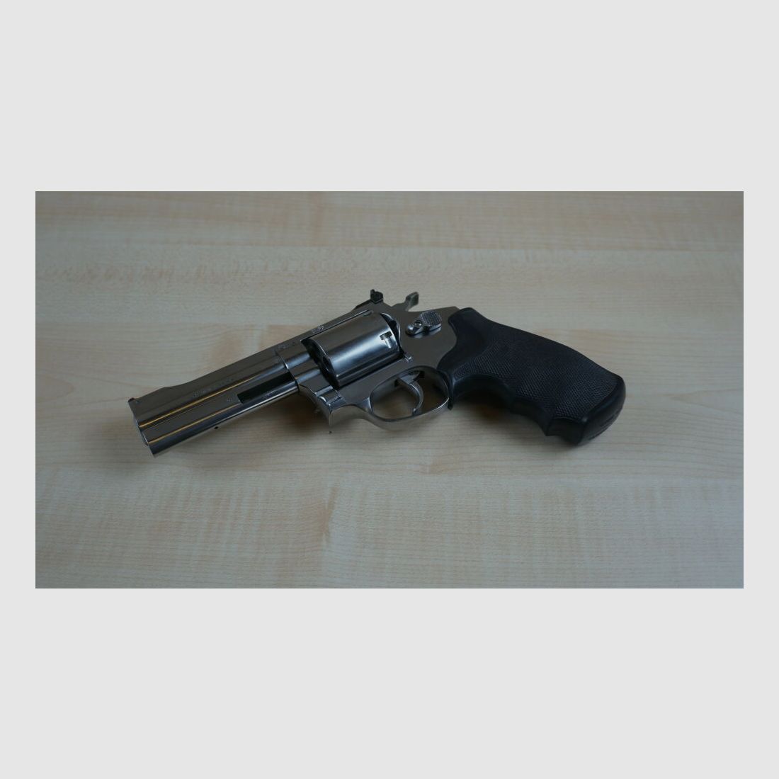 Rossi, image 6 of 7