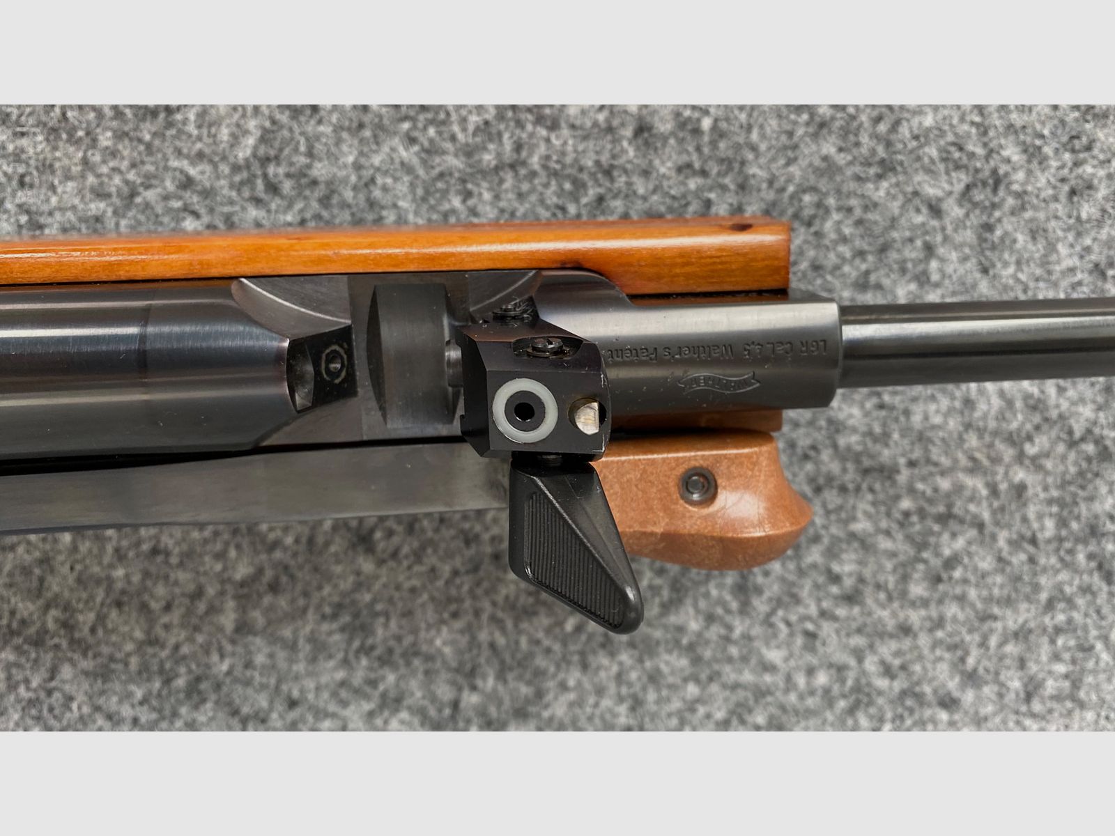 Walther LGR, match air rifle, side cocking 285 €, image 2 of 9