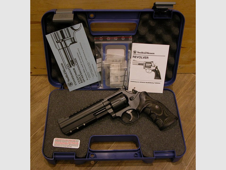 Smith & Wesson BLACK-DIAMOND UNIVERS CUSTOM TARGET S&W 586 6"Zoll 357 Magnum