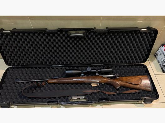 Carabine à verrou Mauser M12 cal. .30-06 avec lunette de visée Minox ZX5 3-15x56 et mallette Mauser #K10/26