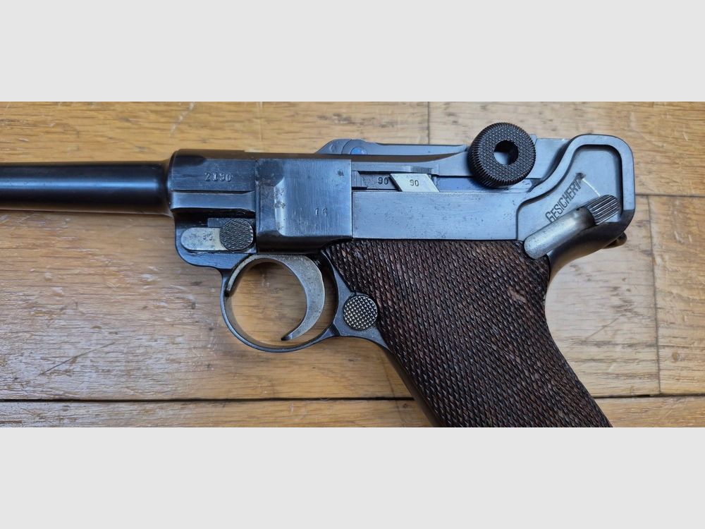 Sehr schöner Luger P08 – Herstellung „S/42“ von Mauser – Sehr seltenes Exemplar in „G“ für 1935 – Rahmen Typ 1908-1918 noch nicht verstärkt nach 1936 – Eines von 54.070 produzierten Exemplaren in 1935 – Seltene Waffe – TBE+, Bild 6 von 30