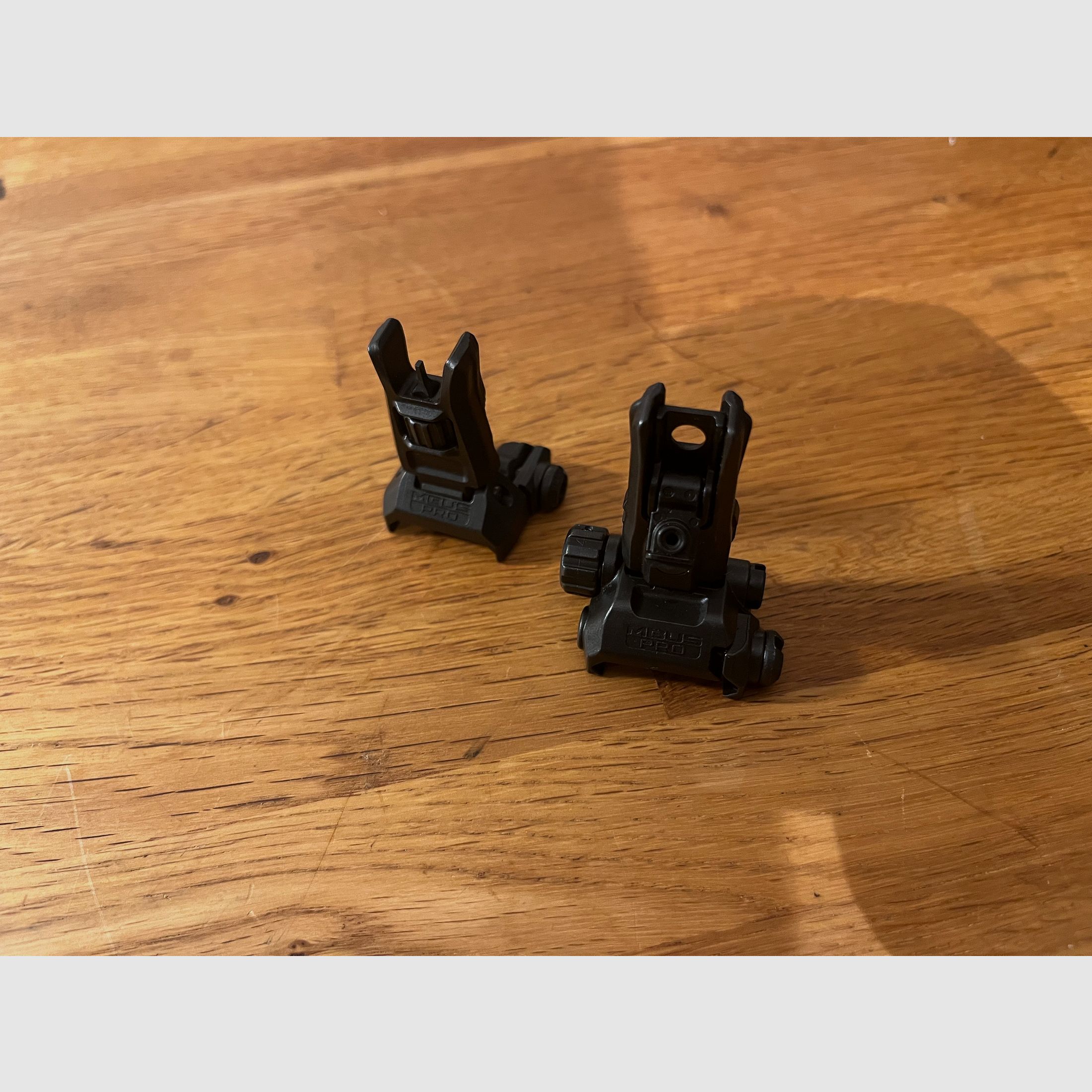 Magpul MBUS PRO-LR folding sight set