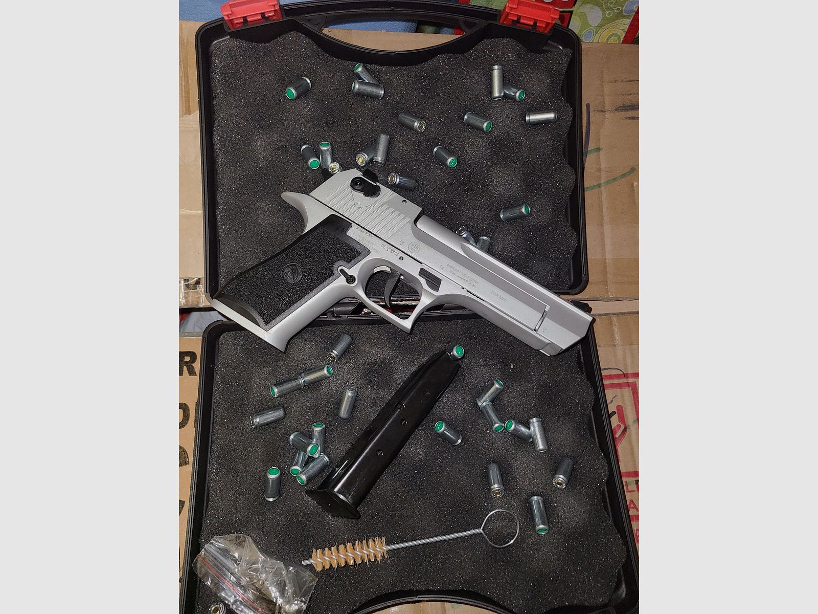 RETAY BIG FIFTY / VERCHROMT SILBER / mit Zubehör 3 MAGAZINE / mit OVP / cal. 9mm P.A.K. / PTB 1074 / SCHRECKSCHUSS GAS PISTOLE / SILVESTER / SELBSTVERTEIDIGUNG / NEUWERTIG