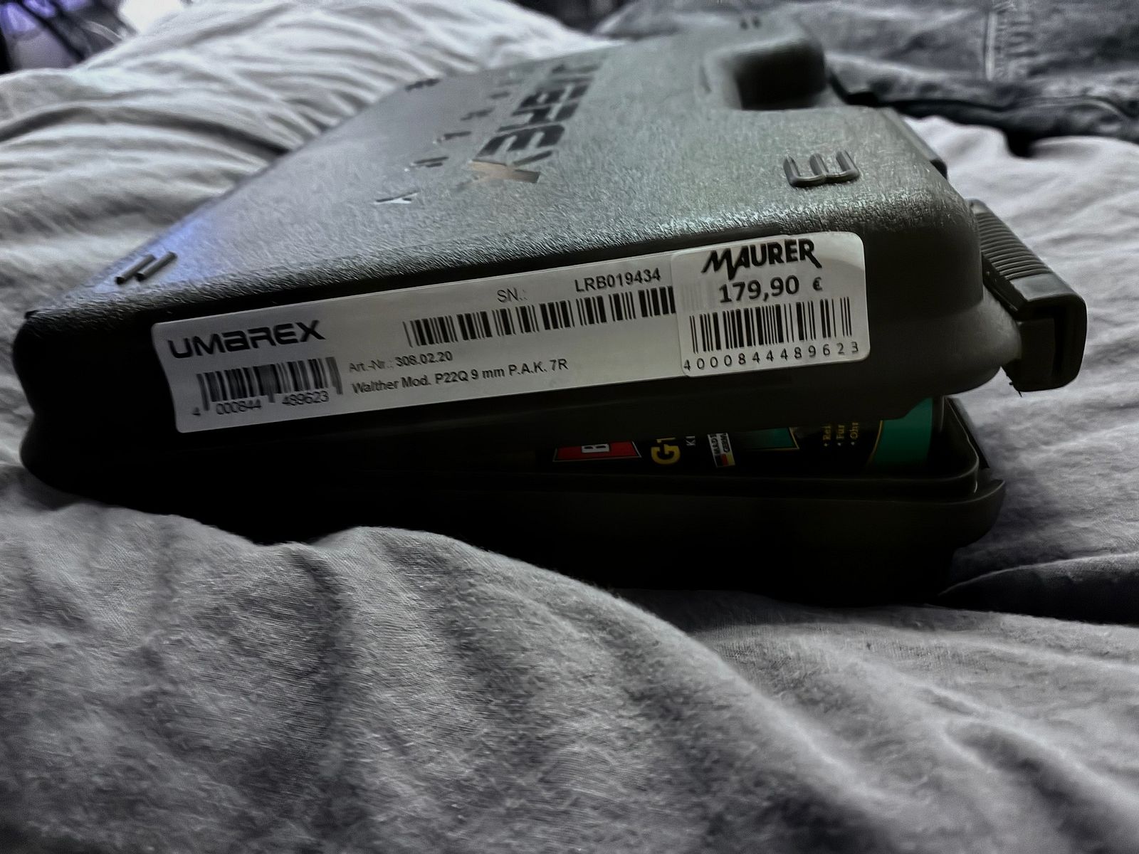 Schreckschuss Walter Umarex P22 Q mit 7 Schuss Magazin 9mm