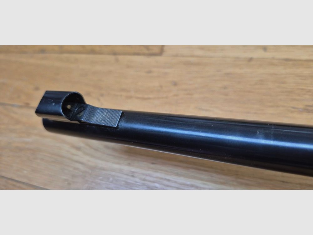 Bellissima e potente carabina Marlin 444 S – Calibro 444 Marlin – Capacità 5+1 – Arma del 1981 con marchio "JM" – Fabbricazione New Haven di qualità Marlin prima del fallimento! – Legno, meccaniche e regolazioni al top – Brunitura originale al 100% – Canne Micro Groove "nuova" – Condizioni superbe quasi nuove – TBE+++, immagine 24 di 36