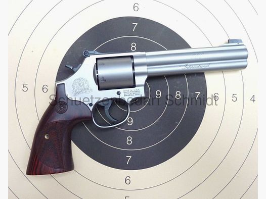 Smith & Wesson 686 International