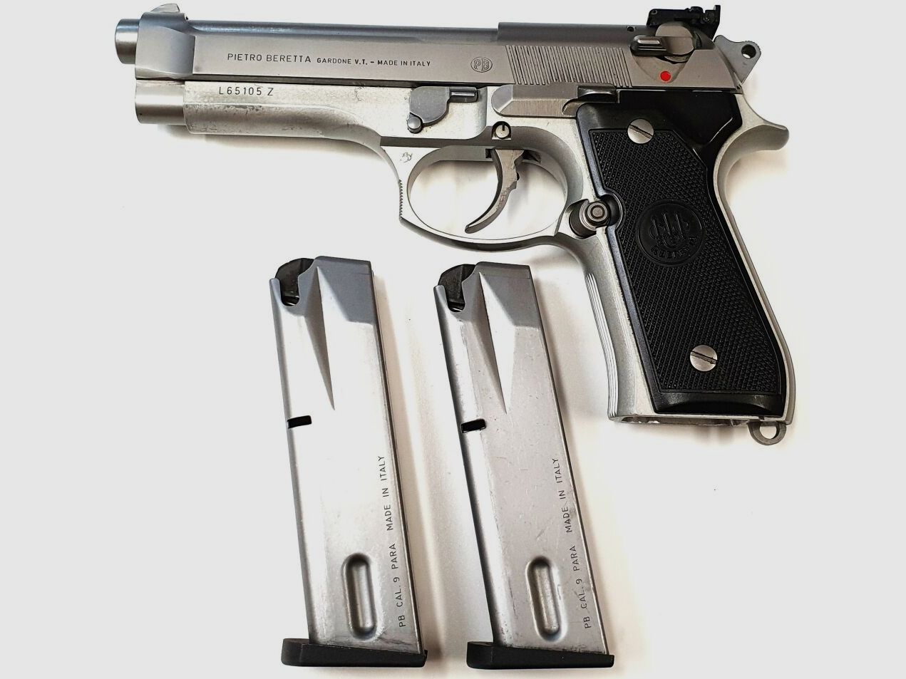 Beretta 92 FS, zdjęcie 2 z 8