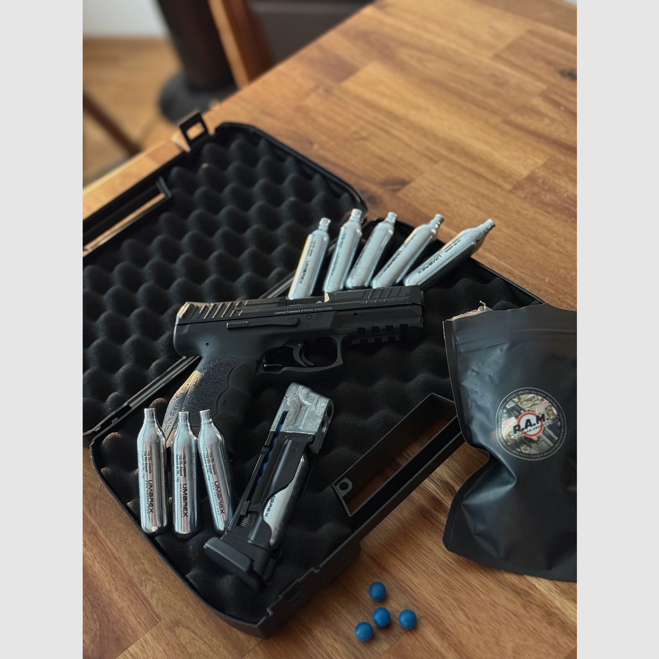 H&K SFP9 T4E CO₂-Markierer im Kaliber .43 von Umarex.