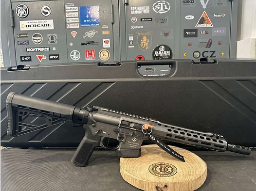 SCHMEISSER AR15-9 Dynamic PCC