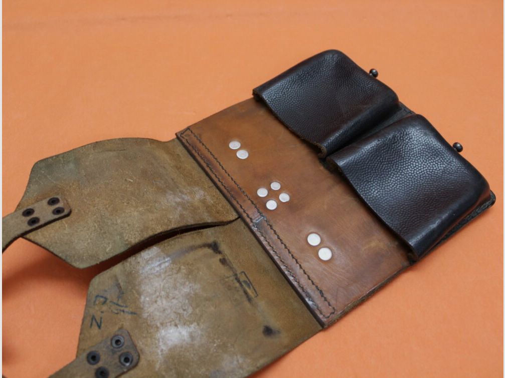 BUND SURPLUS FN FAL (metr.) Komplett-Set1 für G1/STG58: Magazintasche/Manöverpatronengerät/Lader/Exerzierpatronen