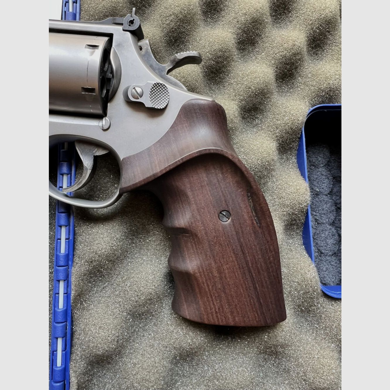 Smith & Wesson 686-4, Revolver Sondermodell "Practical Champion" Kaliber .3 .357Mag