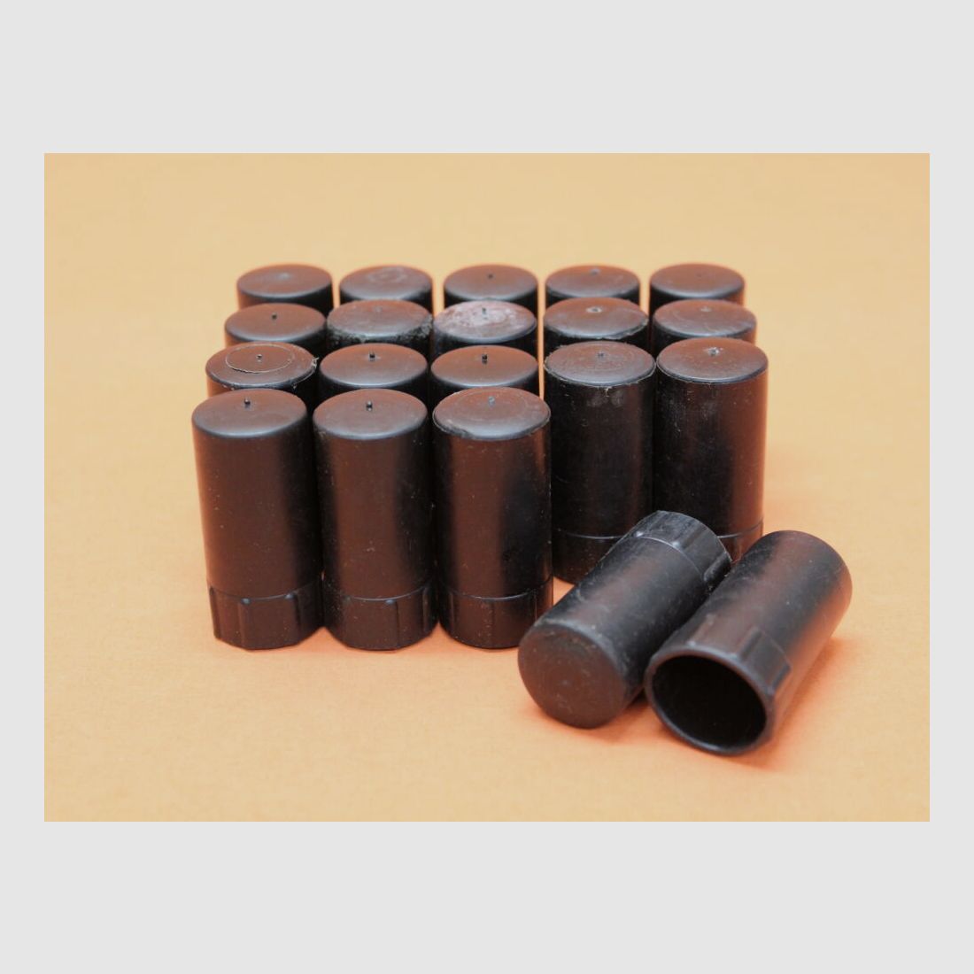 Excedente BUND Heckler&Koch HK G3: 20 piezas tapa de boca BUND polímero negro para silenciador de boca NATO 22mm