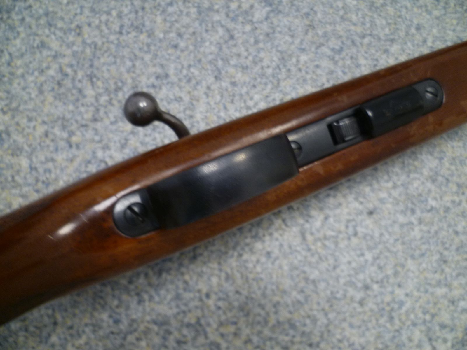 Repetierbüchse Anschütz Modell 1416 .22lr.