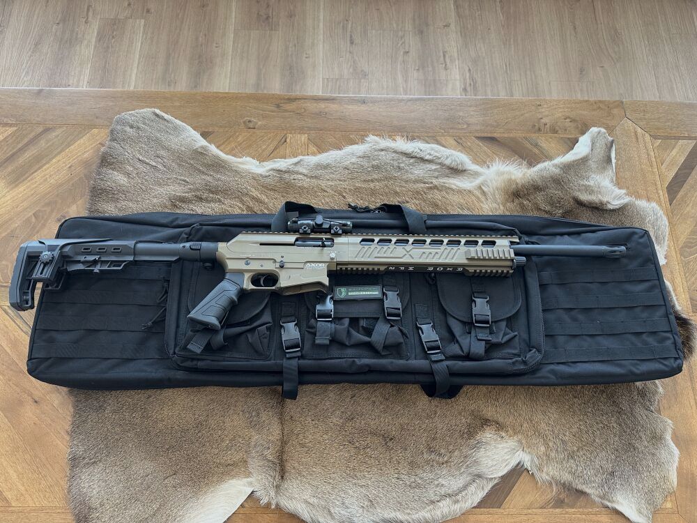 AXOR MF2 semi-automatisch hagelgeweer, afbeelding 1 van 5