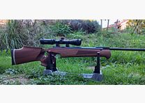 Weihrauch HW 50 K S 4,5 (F) met custom stock walnoot noot