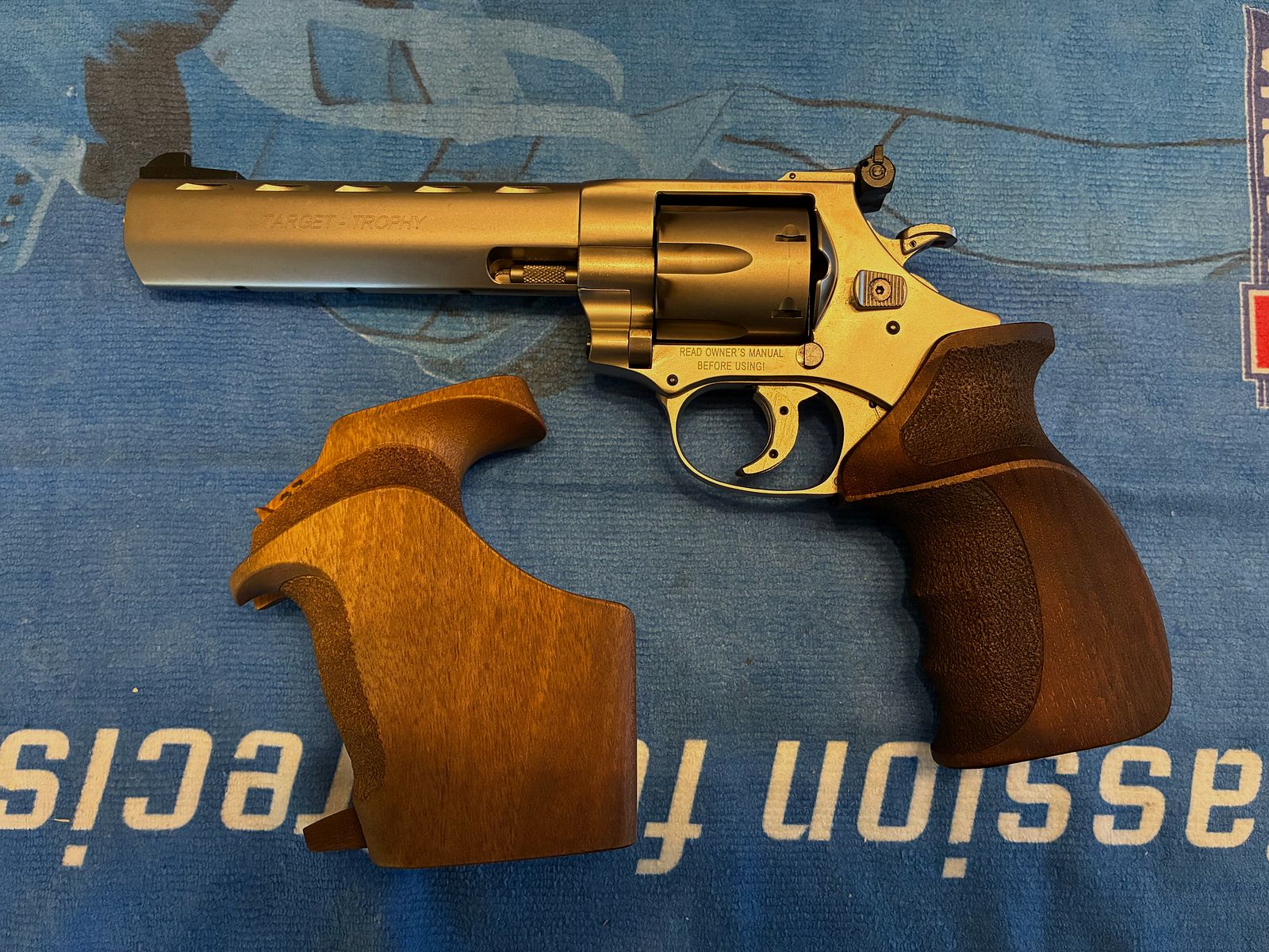 Hermann Weihrauch HW357 Target Trophy Match Stainless / mit 2 Griffen