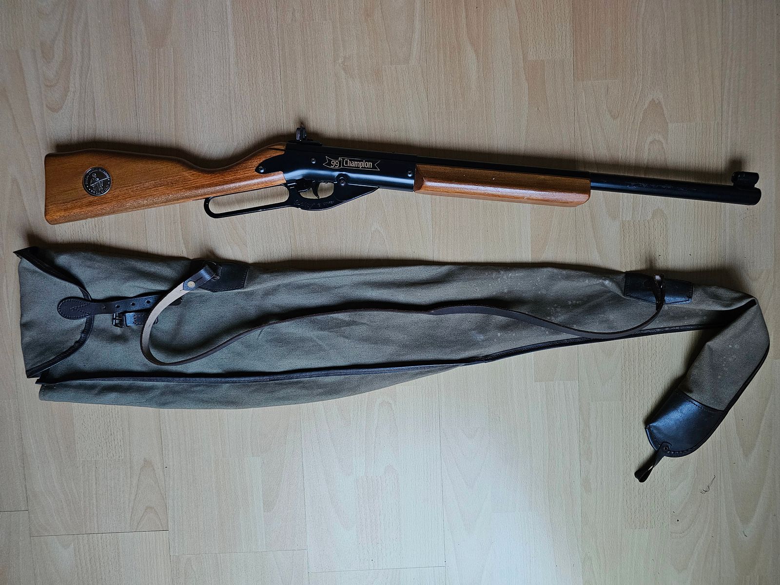 Luftgewehr Daisy Umarex Champion 99  mit Aufbewahrungstasche