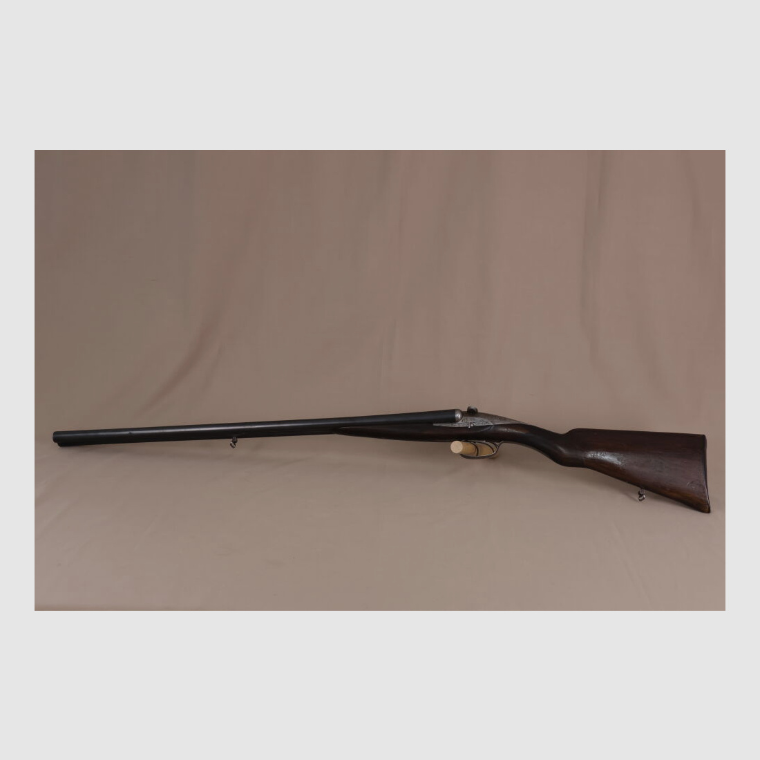 Darné; St. Etienne Side-by-Side Shotgun with Subtle Engraving