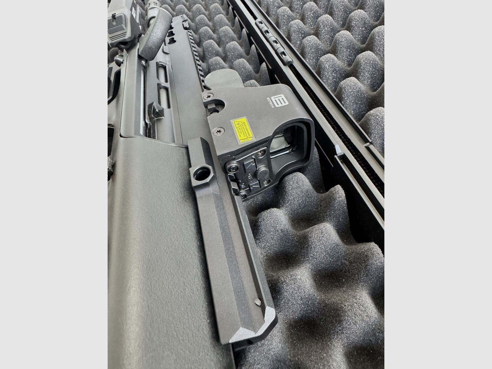 Steyr AUG-Z A3 S.W.A.T. inkl EOTECH XPS2-0 & Streamlight TLR RM2, zdjęcie 11 z 20
