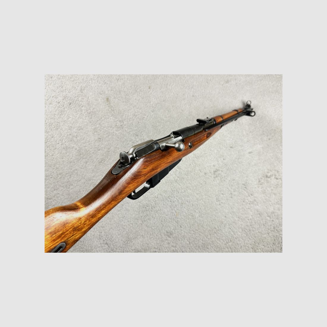 Sammlerstück! | Mosin-Nagant M1944 von 1946 | Karabiner-Variante mit fixem Bajonett | NUMMERNGLEICH!