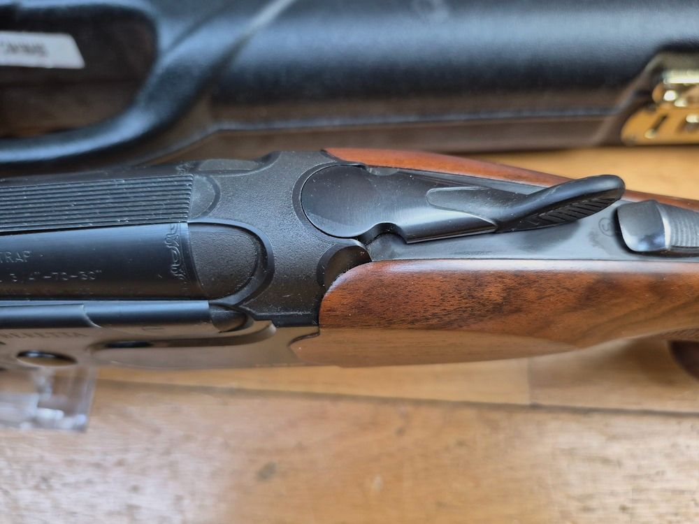 Very beautiful Beretta 692 « Black Edition » - Over-and-under with 76 cm barrel - Cal. 12/70 - With Beretta case and numerous accessories - Excellent condition close to new! - TBE ++, image 43 of 46