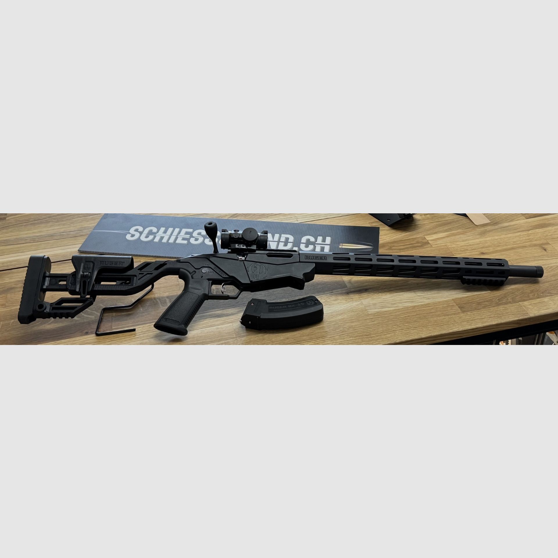 Ruger – carabina a otturatore / Precision Rimfire / .22 WMR / 18 pollici / Nero / usato