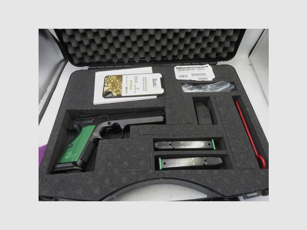 CZ TACTICAL SPORT 2 RACING GREEN 9X19 REF: 6553, immagine 3 di 6