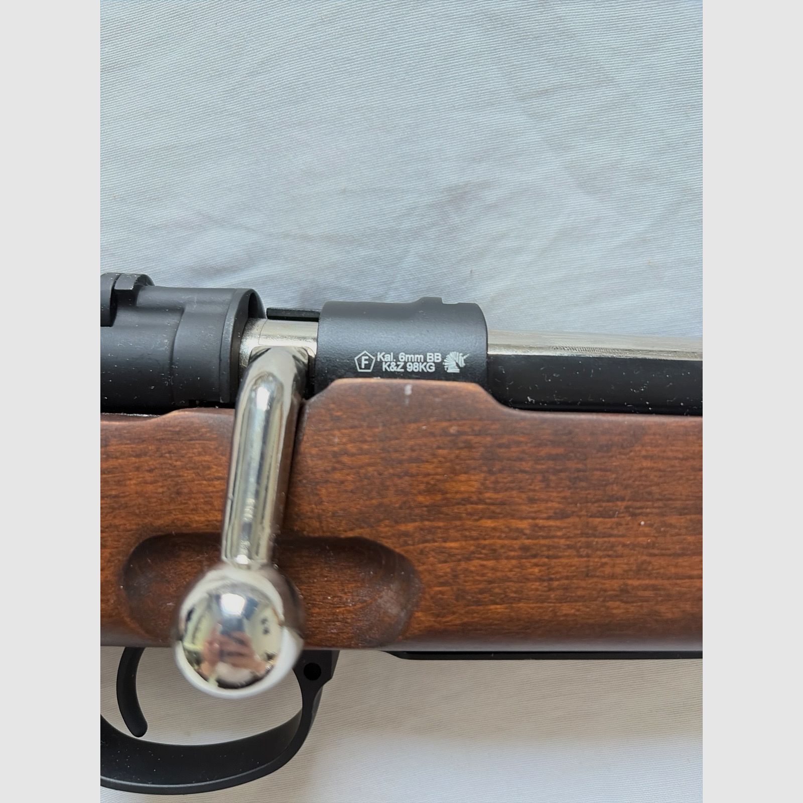 Double Bell Karabiner 98K Gas Bolt-Action Gewehr mit Hülsenauswurf 6mm BB 