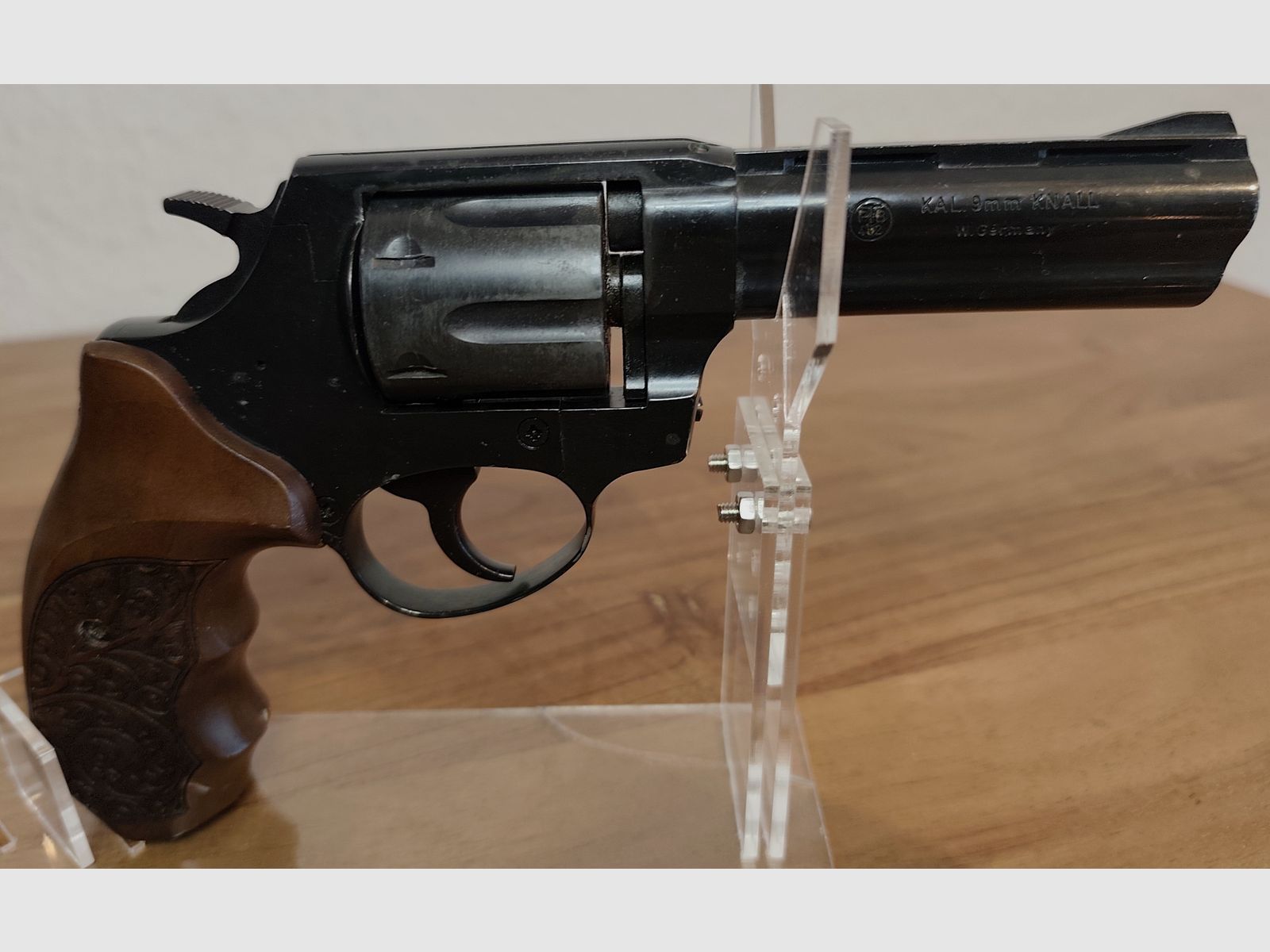 Röhm RG 99 nera vecchia PTB 452 del 1994 + munizioni ed effetti pirotecnici