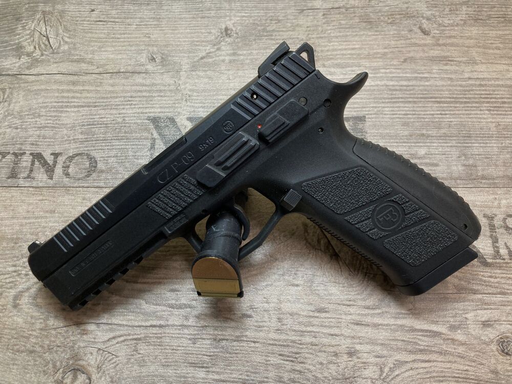 CZ P-09