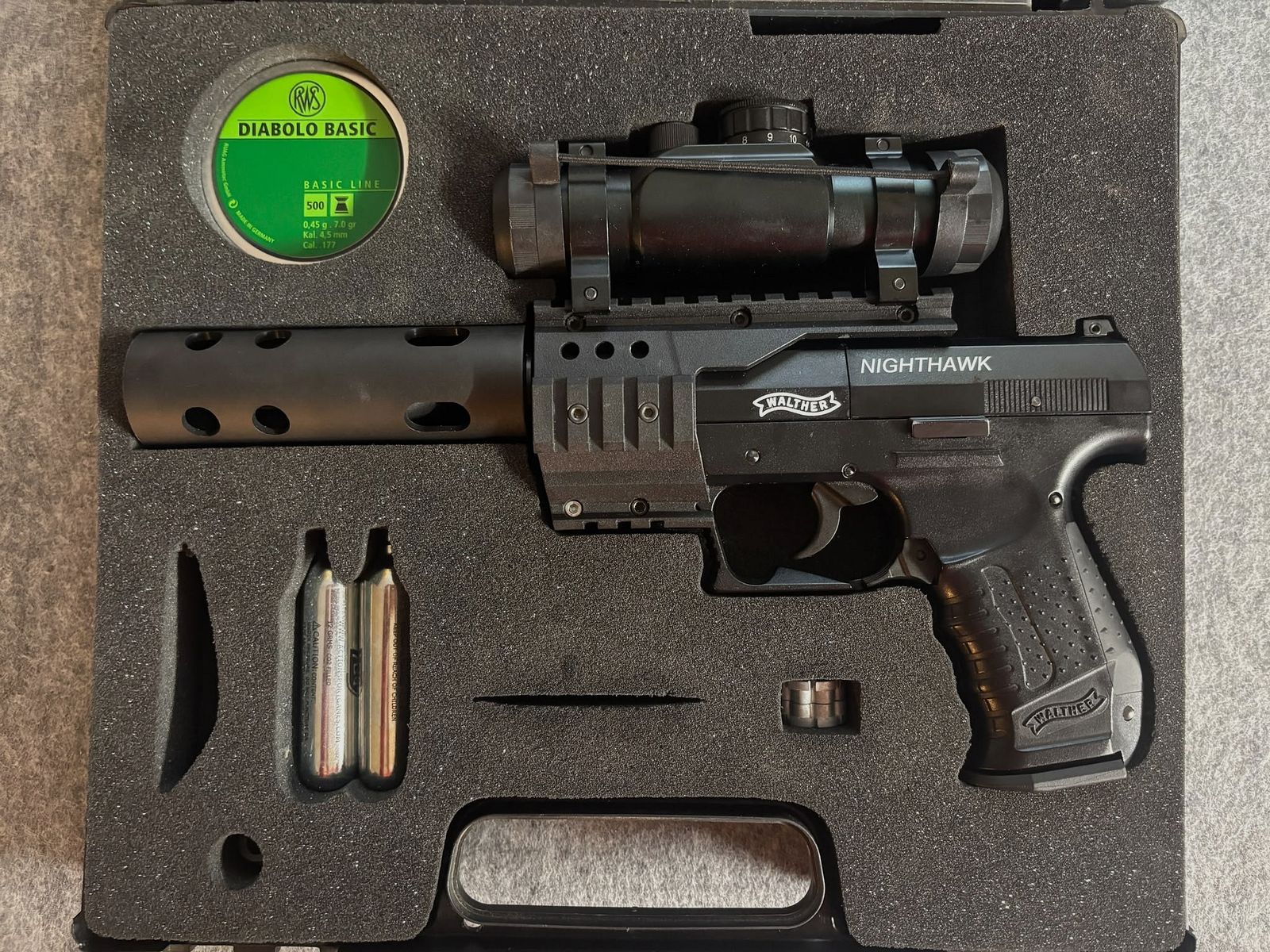 Walther Nighthawk 4,5 mm Diabolo - Co2-Pistole  im Koffer, Bild 5 von 5