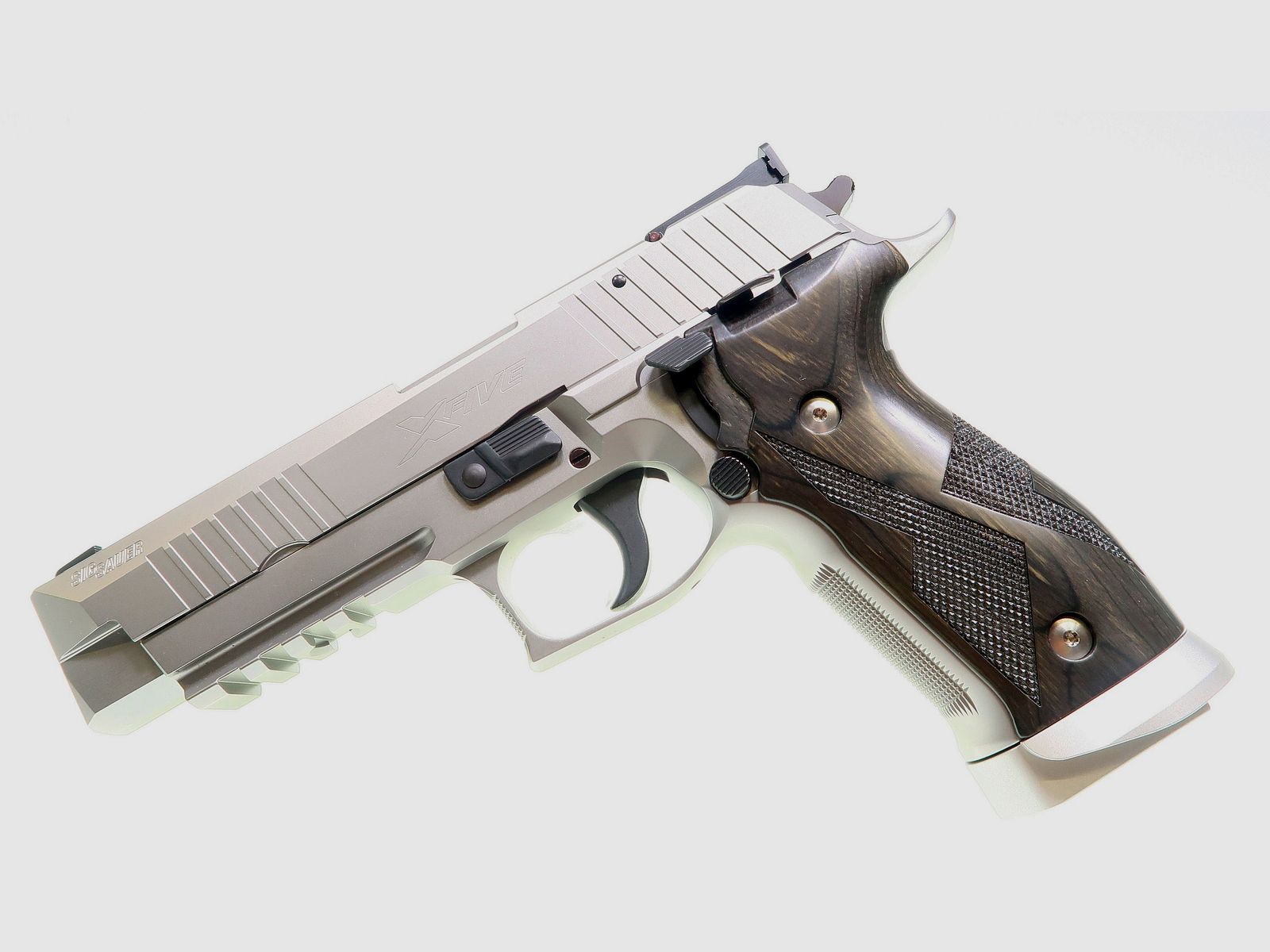 Sig Sauer P226X-Five 9mmLuger Made in Germany