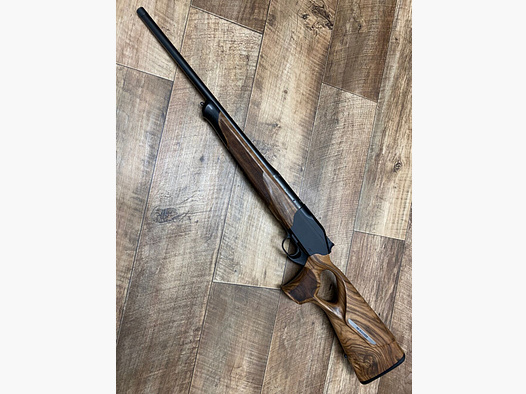 Blaser R8 Success	 Sonderausführung in matt HK 4