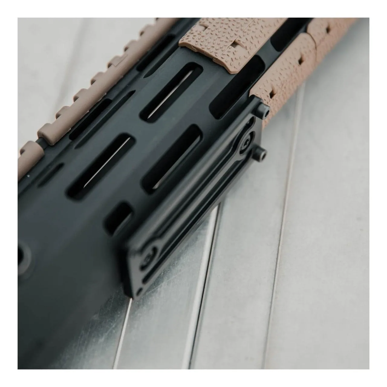 Magpul M-LOK Dovetail Adapter – 2 Slot for RRS/ARCA Interface, Bild 4 von 4