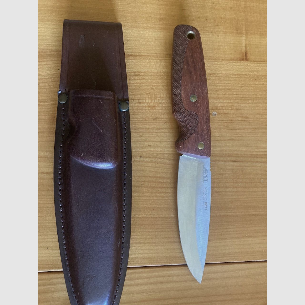 EKA Nordic W11 Jagdnicker Jagdmesser