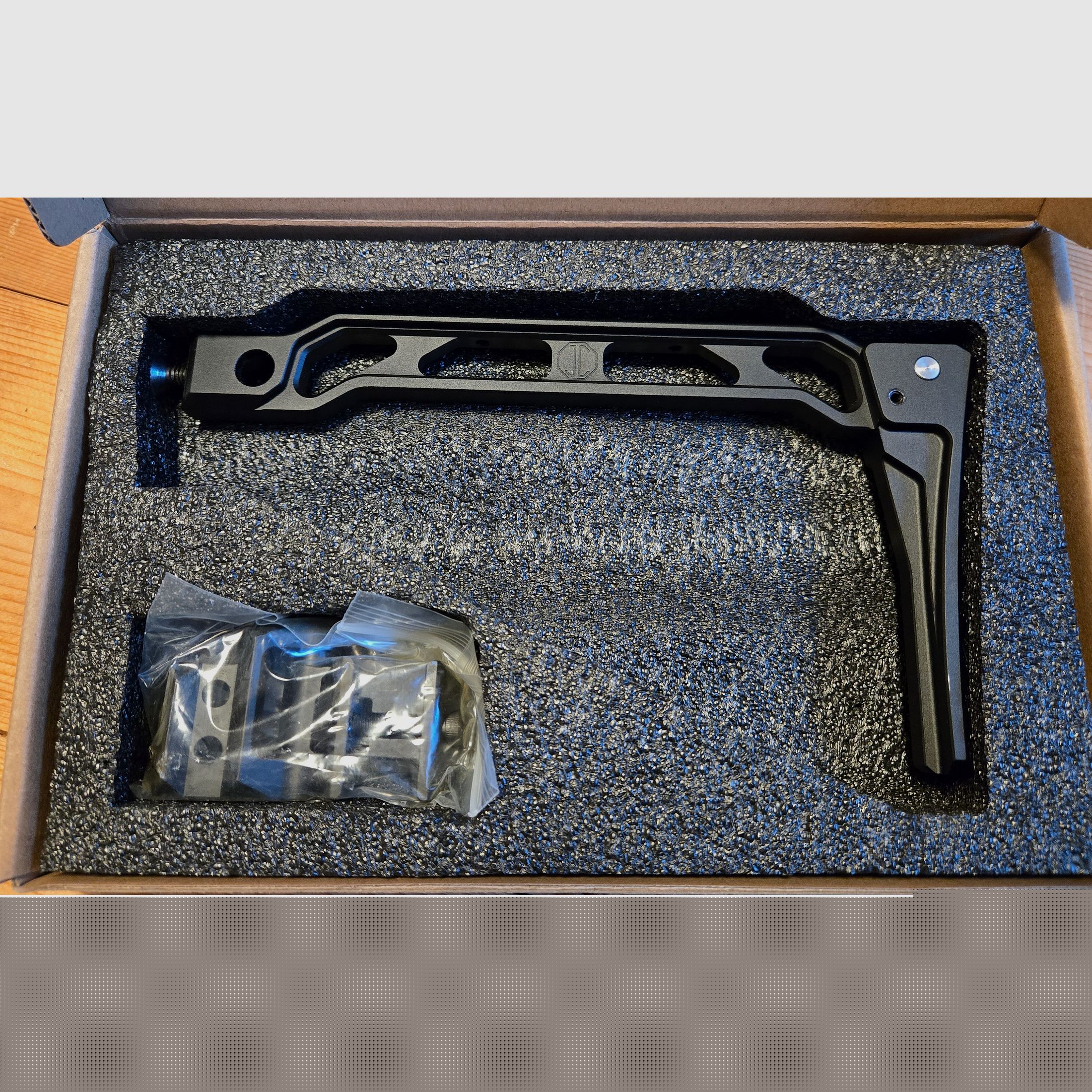 Riel Picatinny de aluminio plegable QD