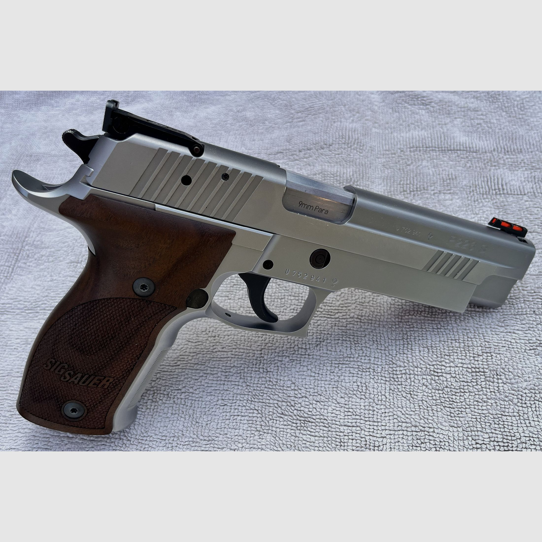 SIG Sauer P226 S / early German X-Line / early X-Five generation, Eckernförde 9 mm Para, extensive accessories
