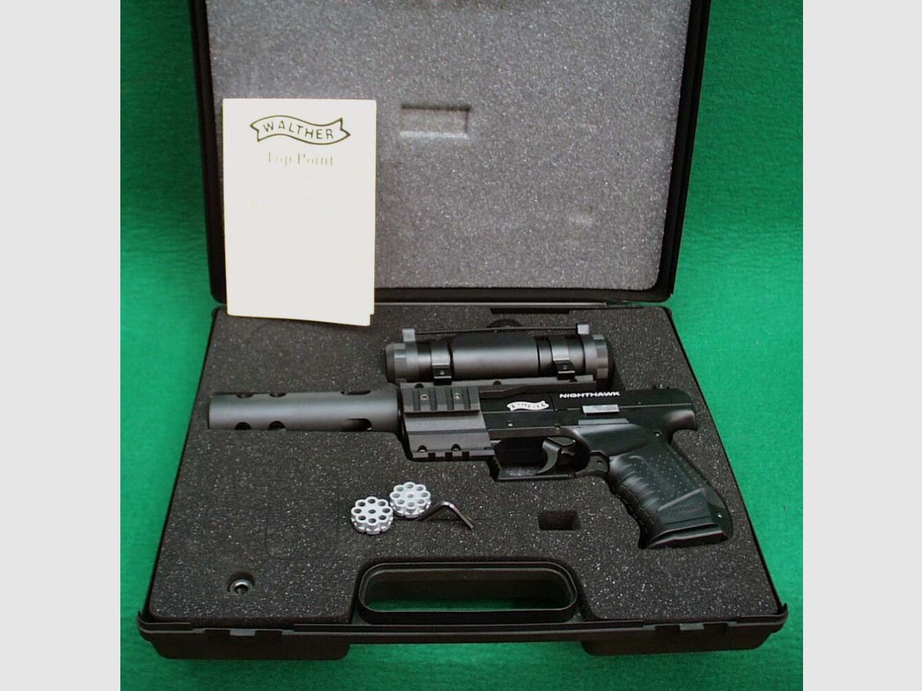 Umarex	 Walther Night Hawk, Top Point  CO2 Pistole