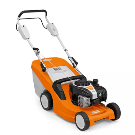 STIHL RM 443; potenza 2,8 CV; larghezza di taglio 41 cm